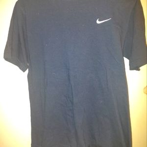 Woman's Nike Regular Fit T shirt size Medium